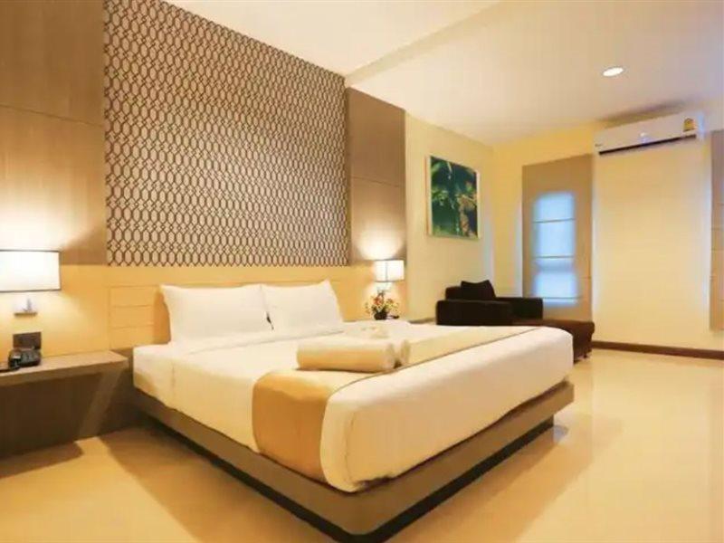 Ibiz Boutique Hotel Nakhon Si Thammarat Exterior photo